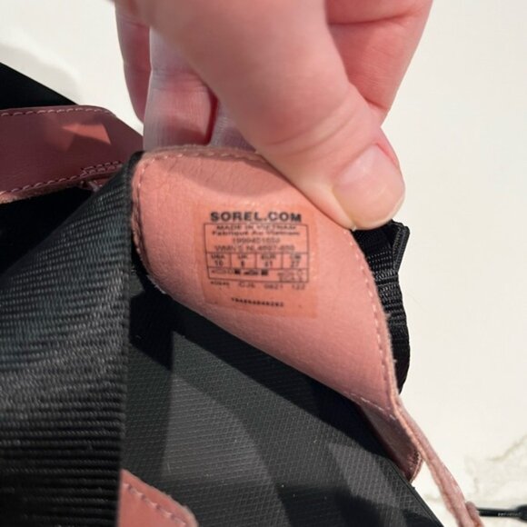 Sorel Pink and Black Women's Sandals - Picture 6 of 7